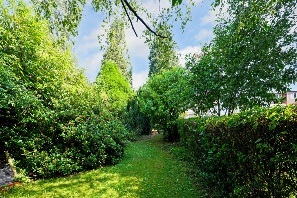Knowle Lane Ecclesall
